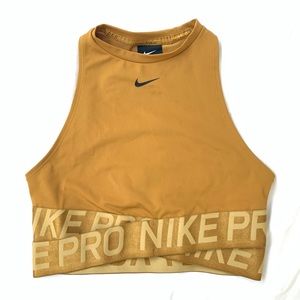 Nike pro sports bra